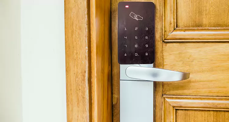 Keyless Hotel Door Locks Repair in Temple Terrace, FL